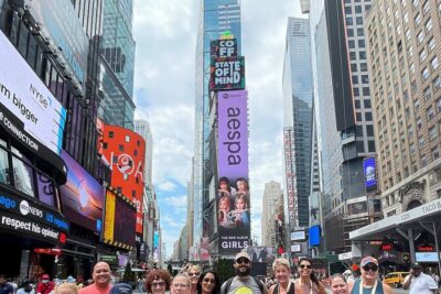 1 Hour Morning Walking Tour in Times Square NYC - Meeting at the George M. Cohan statue: start fast and simple