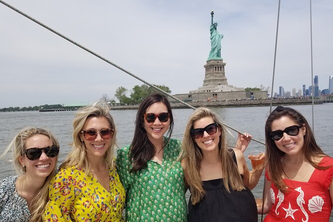 1 Hour Private Charter in New York Harbor for up to 6 people - Passing the Brooklyn Bridge: History and Name Stories From the Water
