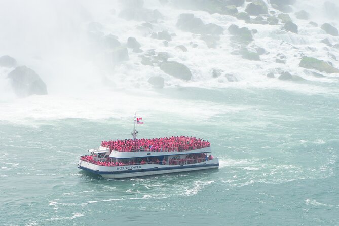 3 Days - Niagara Falls & 1000 Islands Cruise - Niagara Falls: both sides, then Goat Island at night