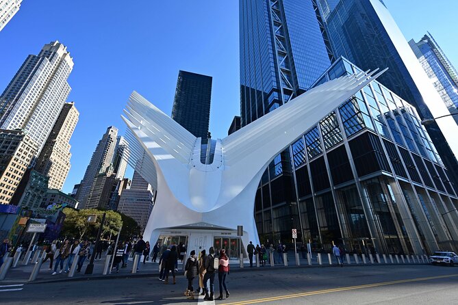 4 Hour Panoramic Tour of the Streets of New York - Lincoln Center, Columbus Circle, and the Performing-Arts Side of Manhattan