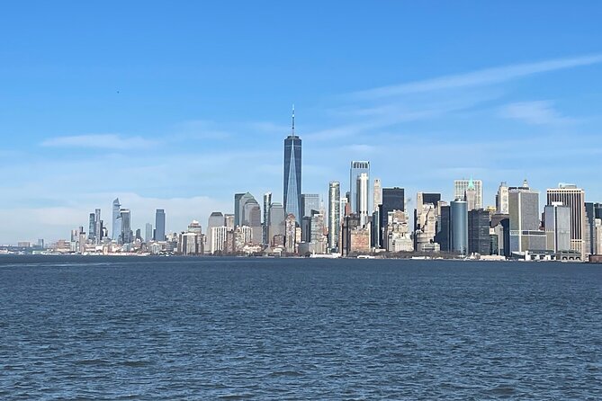 6 hour Bus tour and 1 hour Boat Ride by the Statue of Liberty - Brooklyn Bridge in the Real World: Walkable Time, Not a Drive-By