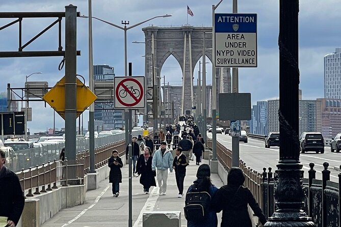 6 hour Bus tour and 1 hour Boat Ride by the Statue of Liberty - Riding On a Luxury Bus With Water and Live Commentary
