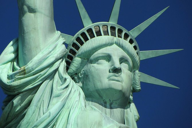 9/11 Memorial Statue of Liberty & Ellis Island Guided Tour Option - Ellis Island museum time: stories plus skyline views