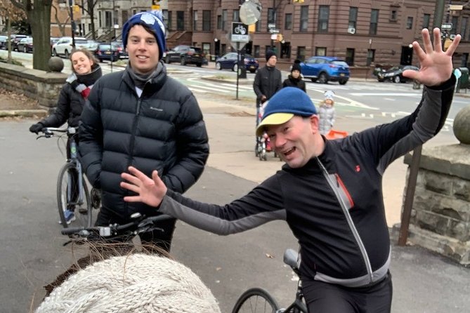 A Day in Brooklyn Bike Tour - Williamsburg Stop: Getting the Neighborhood Story as You Ride In
