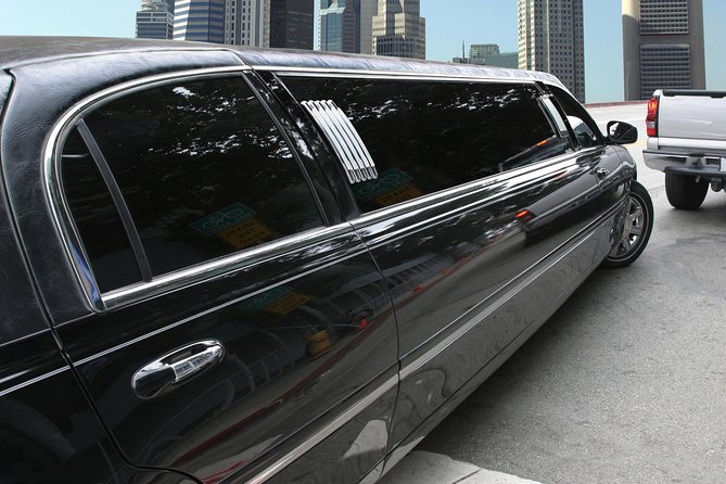 Airport Luxury departure ride from NYC Hotels by Limousine or SUV - JFK, LGA, or EWR: The Traffic Plan Behind the Driver