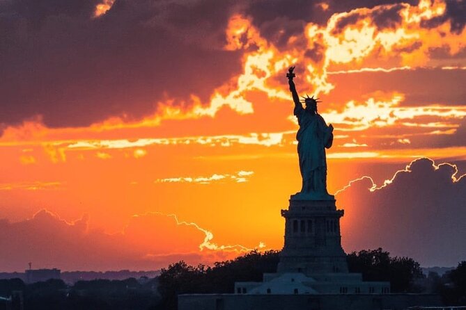 App Guided Statue of Liberty and Ellis Island Tour - Stop 1: Battery Park Ferry Ride (About 20–30 Minutes)