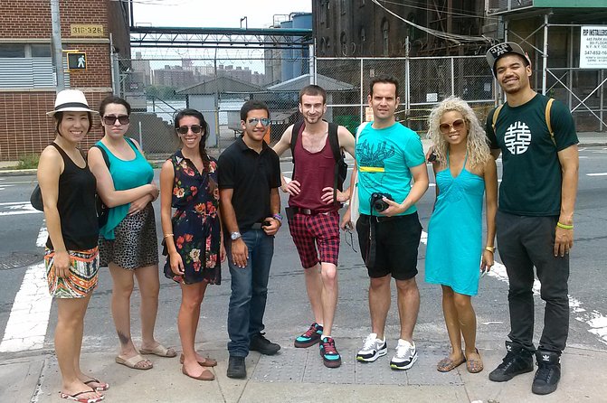 Best of Brooklyn Walking Tour in Williamsburg - Meeting at 548 Driggs Ave: Timing, Group Size, and Comfort