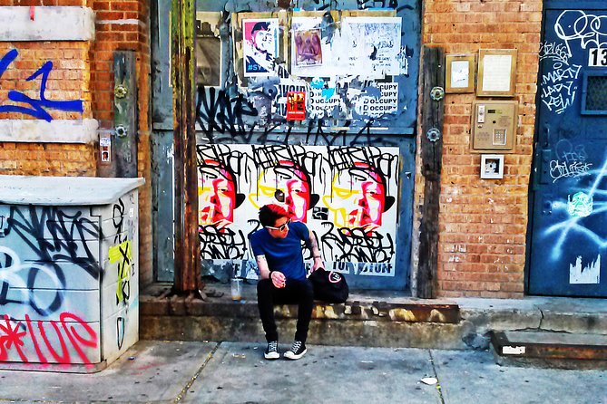 Best of Brooklyn Walking Tour in Williamsburg - Williamsburg Up Close: Art, Lofts, and the Immigration-to-Industry Thread