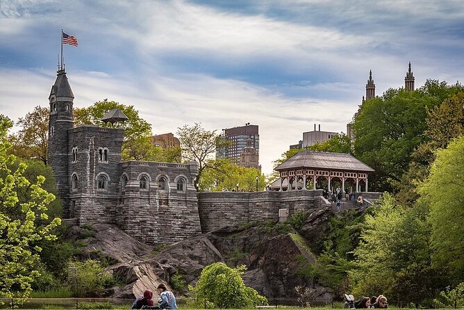 Best of Central Park Tours by Pedicab - Stories & Photos - The Mall and Bow Bridge: classic geometry and cast-iron romance