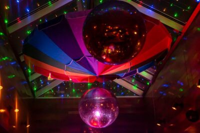 Best of NYC Drag - Drag Bar Crawl with Drink - Stop 1: Hell’s Kitchen lounge, history talk, and the first drag show