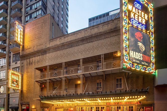 Broadway: A Self-Guided Audio Tour of the World's Iconic Theatre District - Starting at the George M. Cohan Statue: easy Broadway orientation