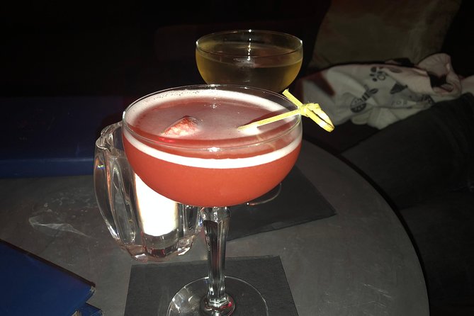 Broadway Prohibition Pub Crawl - Stop 1 at 21 Club: hidden-door legends and famous patrons