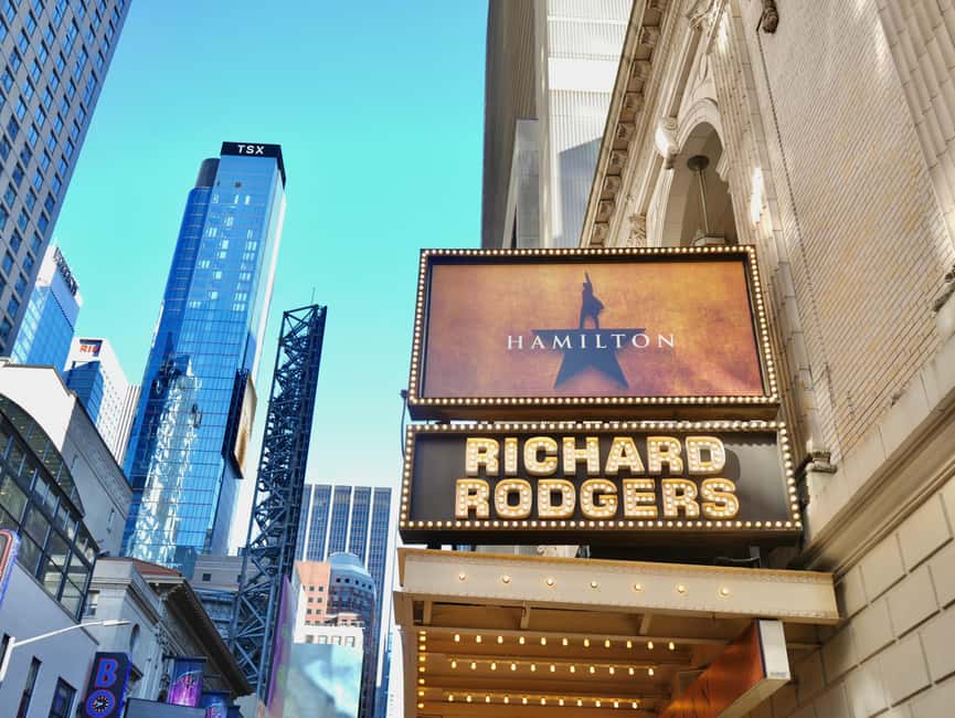 Broadway the Tour: NYC's Immersive Historic Walking Tour - What Makes Broadway the Tour Different From a Casual Walk