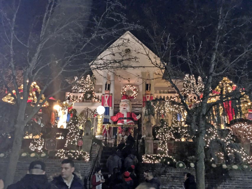 Brooklyn: 1.5-Hour Dyker Heights Christmas Walking Tour - Why Dyker Heights feels different from other NYC Christmas lights