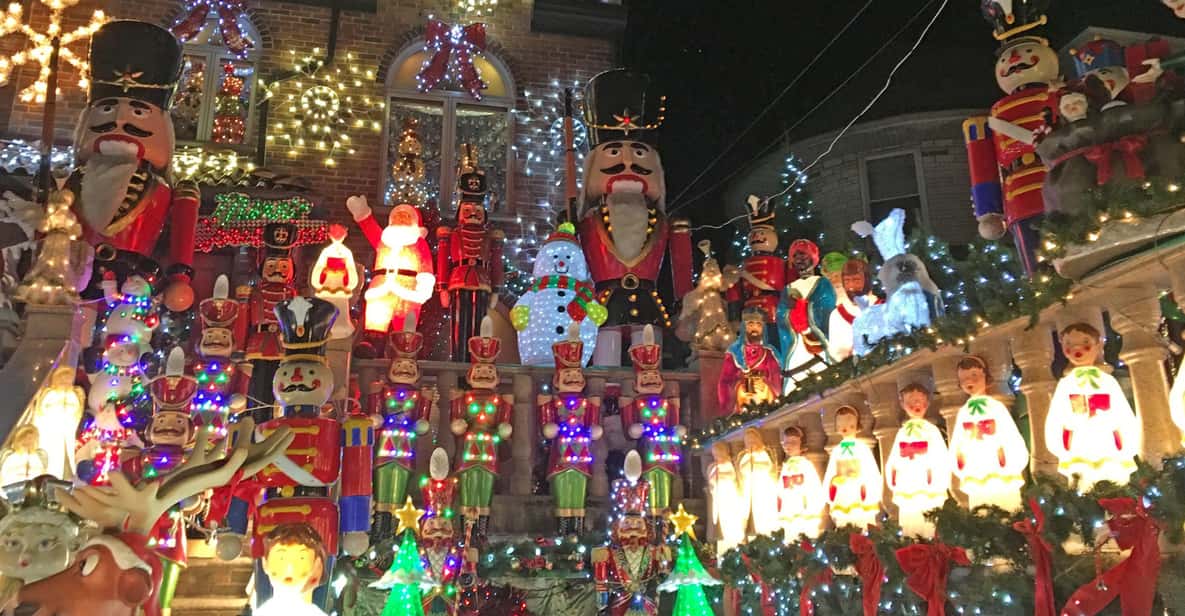 Brooklyn: 1.5-Hour Dyker Heights Christmas Walking Tour - Price and value: what $21 buys you in 90 minutes