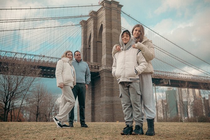 Brooklyn Bridge Dumbo Walking Tour with Photography Experience - Stop 1: Jane’s Carousel and the Neighborhood Story