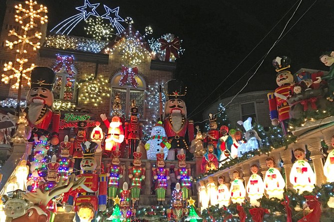 Brooklyn Christmas Lights Walking Tour at Dyker Heights - Key Points to Know Before You Go