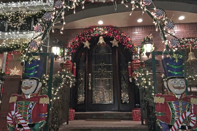 Brooklyn Christmas Lights Walking Tour at Dyker Heights - Price and Logistics: Is $21 a Good Deal?