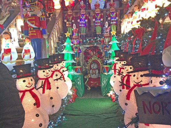 Brooklyn Christmas Lights Walking Tour at Dyker Heights - The 1.5-Hour Dyker Heights Walk: Route, Pace, and What You’ll Actually See