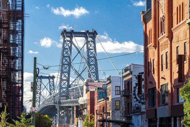 Brooklyn Custom Private Tour with a Local: Highlights & Hidden Gems - Stop 3: Beacon’s Closet—vintage shopping with a fashion buzz
