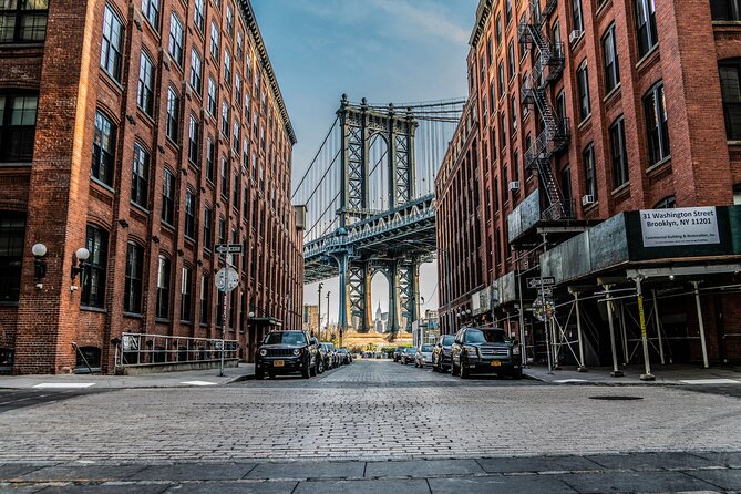 Brooklyn Heights and DUMBO Self-Guided Walking Tour - Brooklyn Bridge: the architecture story you’ll keep hearing