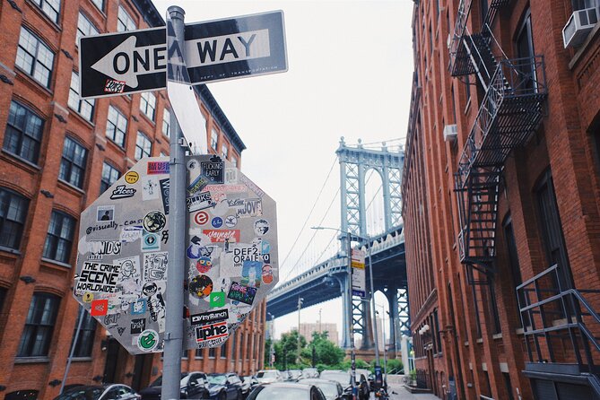Brooklyn Heights, Brooklyn Bridge, and DUMBO Food Tour - Brooklyn Bridge Park: views plus a breather