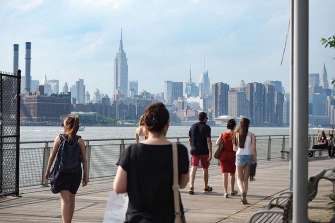 Brooklyn street art and hipster culture tour in French - French guides who explain the art, not just the route