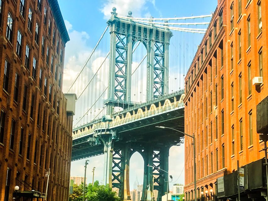 Brooklyn: The Bridge, DUMBO, & Brooklyn Heights Best of Tour - Brooklyn Heights Promenade: where Manhattan views feel personal