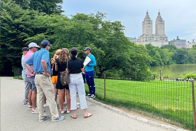 Central Park 2 - Hours Private Pedicab Guided Tour - The Lake, Boathouse, and waterfront calm