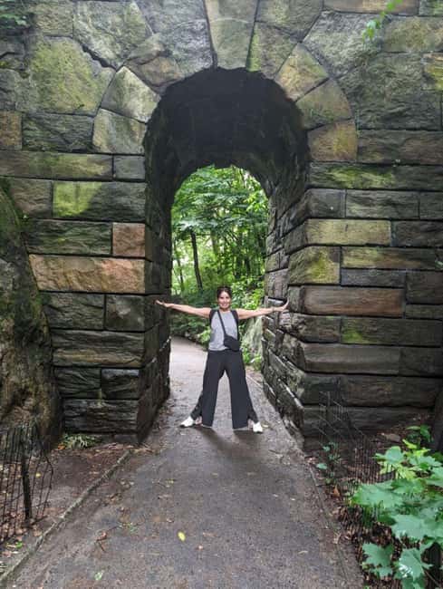 Central Park 5 Star Walking Tour led by Manhattan residents! - Entering Central Park with Upper West Side locals