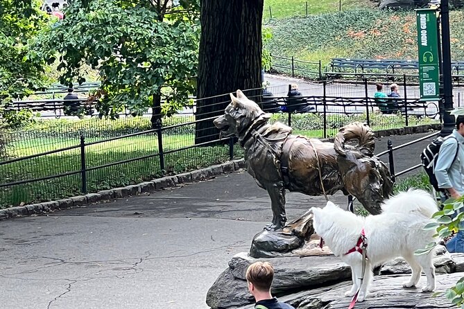 Central Park Guided Tours Pedicab - Strawberry Fields: peace, pop culture, and a pause in West 72nd