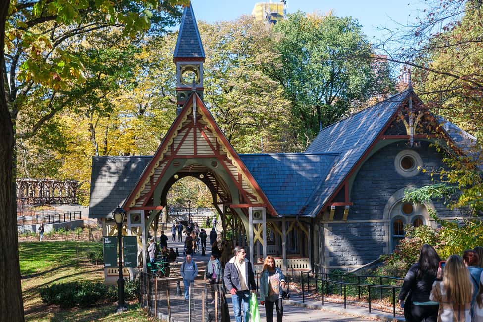 Central Park Guided Walking Tour - Loeb Boathouse, Bethesda Fountain, and the “don’t-miss” classic circuit