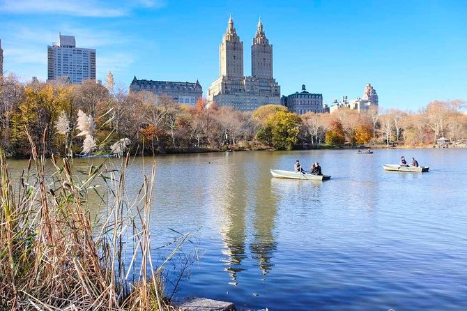 Central Park Guided Walking Tour in French - Belvedere Castle: views plus story stops