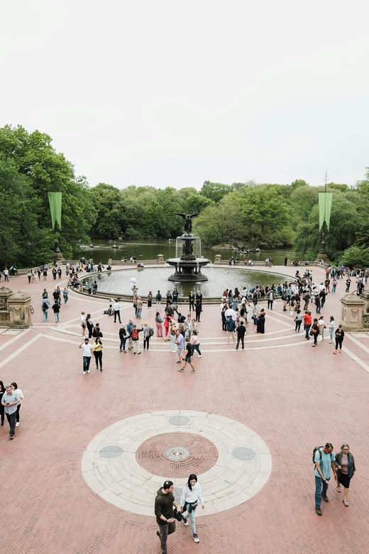 Central Park Highlights: A Scenic Walking Tour - Key highlights worth clocking