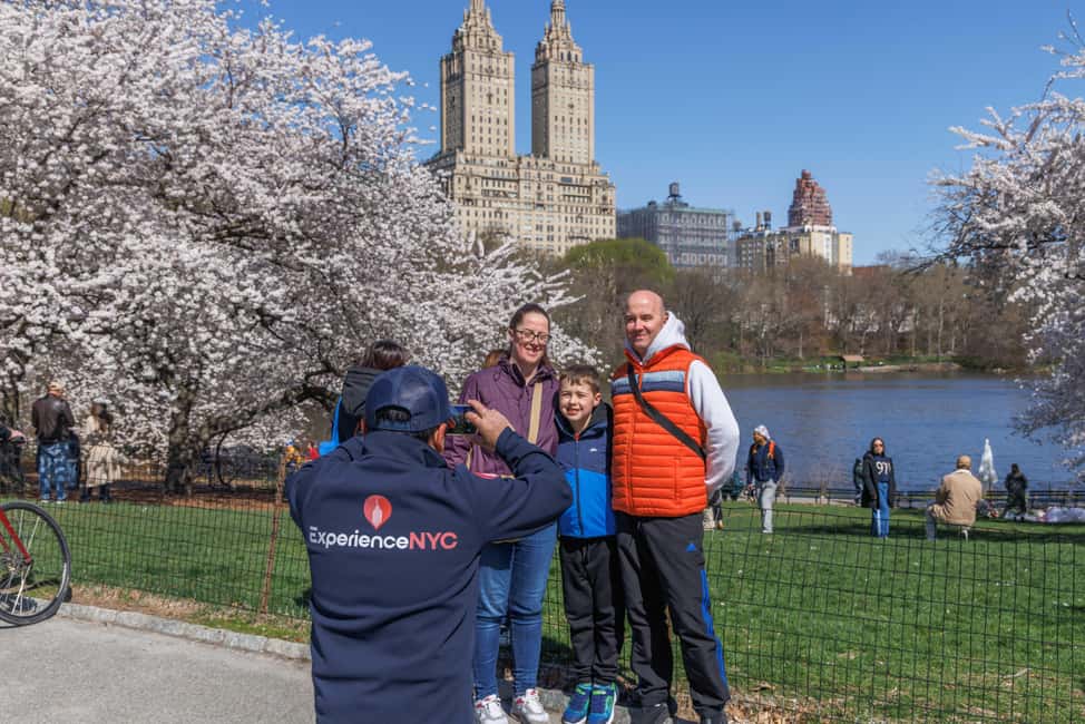 Central Park Pedicab Tour + Optional Natural History Tickets - Central Park Carousel, Wollman Rink, and the Zoo in One Sweep