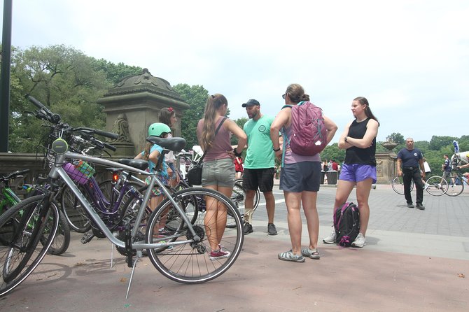 Central Park Private Bike Tour - Bikes, helmets, locks, and why that matters