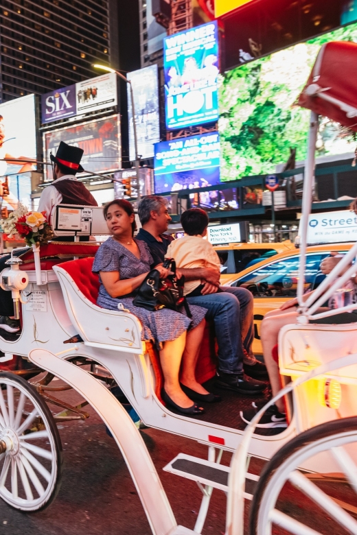 Central Park, Rockefeller & Times Carriage Ride (4 Adults) - From 5th Avenue to the Apple Icon: recognizable NYC in motion