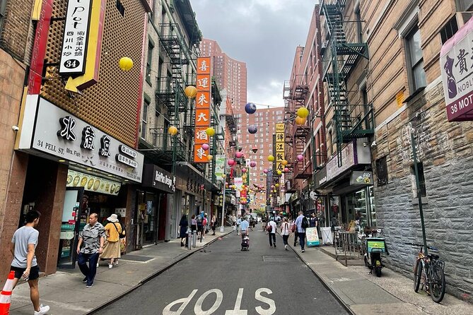 Chinatown New York Walking Food Tour - Chinatown Food Tour Highlights You’ll Actually Feel