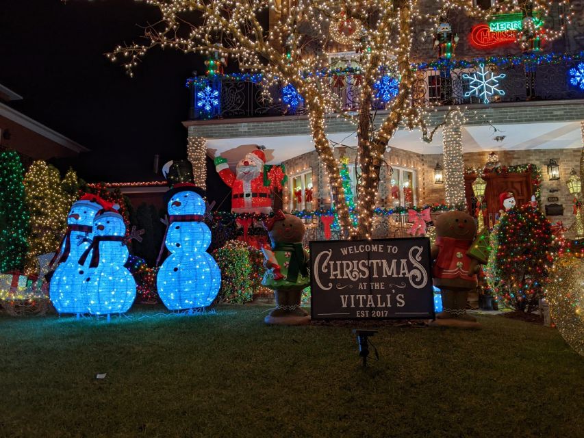 Christmas Light Night tour - Key Things You’ll Notice on This Brooklyn Lights Night