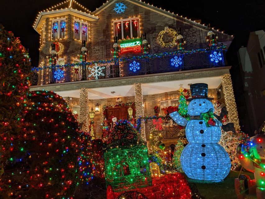 Christmas Light Night tour - Why These Brooklyn Neighborhood Lights Beat the Usual Manhattan Tree