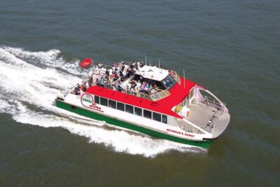 Circle Line: 1.5hr New York City Statue of Liberty Sunset Cruise - Seating Strategy: Indoor vs Outdoor and How to Avoid Photo Regret