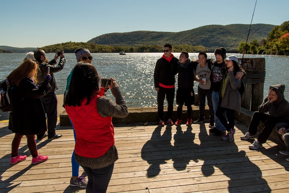Circle Line: Bear Mountain Foliage & Oktoberfest Cruise NYC - Bear Mountain State Park for 2 hours: how to use the time well