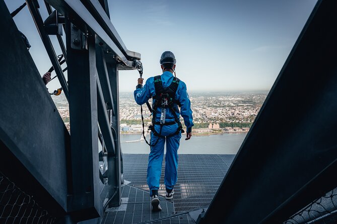 City Climb: The Ultimate Skyscraping Adventure at Edge - Who should book this (and who should skip it)