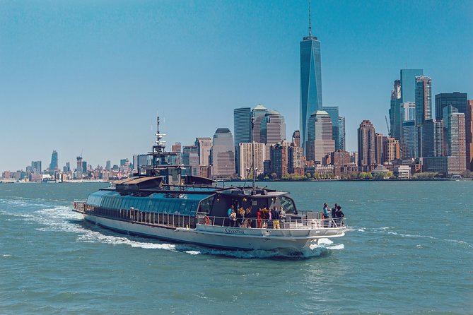 City Cruises New York Bateaux Premier Lunch Cruise - What you’re really paying for: lunch, coffee, and the cash bar reality