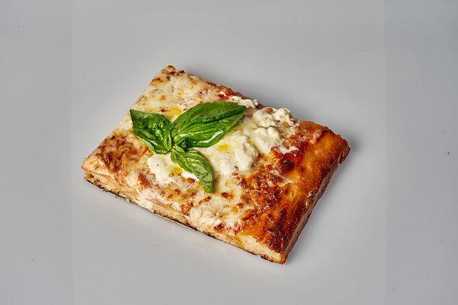 Classic NYC Deli Dinner in the Heart of Times Square - Timing in the 3–9 PM Window: When You’ll Feel the Least Stress