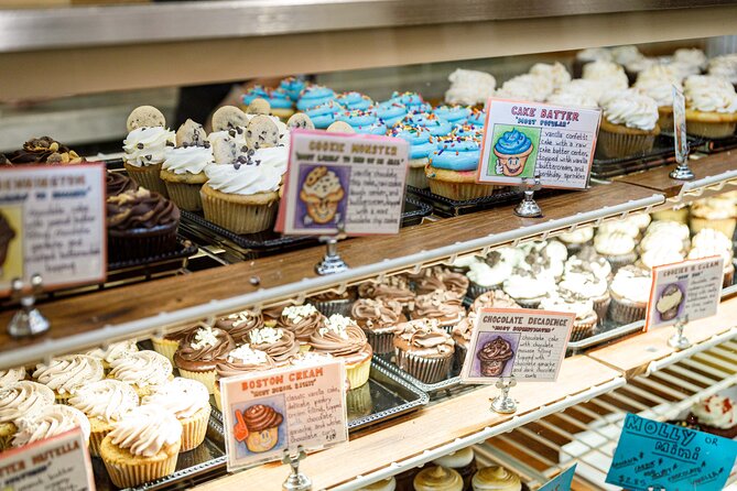 Cupcake Walking Tour in New York City - Cupcake shop stops and the sweet “extras” you might get