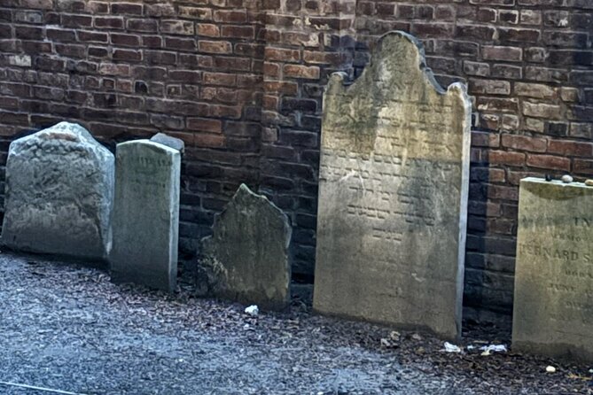Dark Side & Ghosts of Greenwich Village at Night - The Literary Thread: Mark Twain, Emma Lazarus, and More