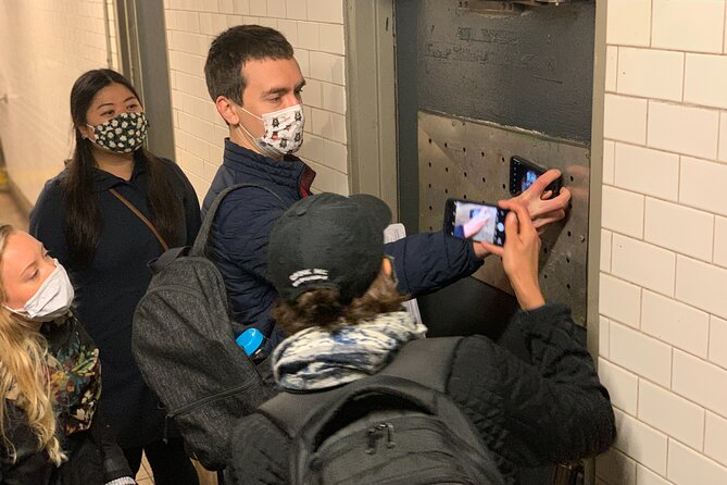 Discover Hidden Subway Secrets Below Brooklyn - Private - Quick reasons this private Brooklyn subway tour works