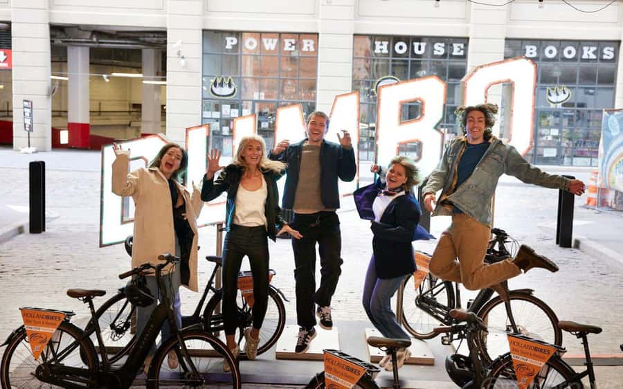 Downtown Bike Tour with Stylish Dutch Bikes or E-bikes! - The Bridges: Brooklyn Bridge and Manhattan Bridge Photo Stops