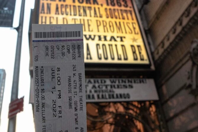 Drama and Discourse in New York Theatre - Practical tips for planning your evening in the Theatre District